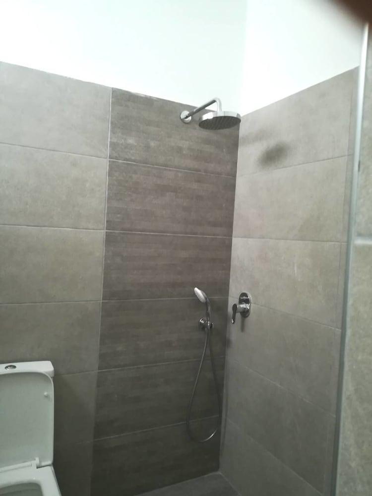 Kaniggos- 3 Bedrooms Apartment เอเธนส์ ภายนอก รูปภาพ