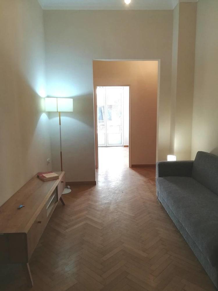 Kaniggos- 3 Bedrooms Apartment เอเธนส์ ภายนอก รูปภาพ